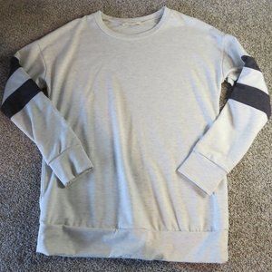 TWENTY TEN BEIGE SWEATSHIRT BLACK STRIPE SMALL Donating soon so offers welcome
